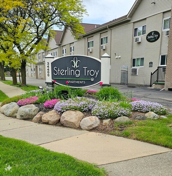 Sterling Troy Apartments 34400 Dequindre Rd Sterling Heights MI 48310