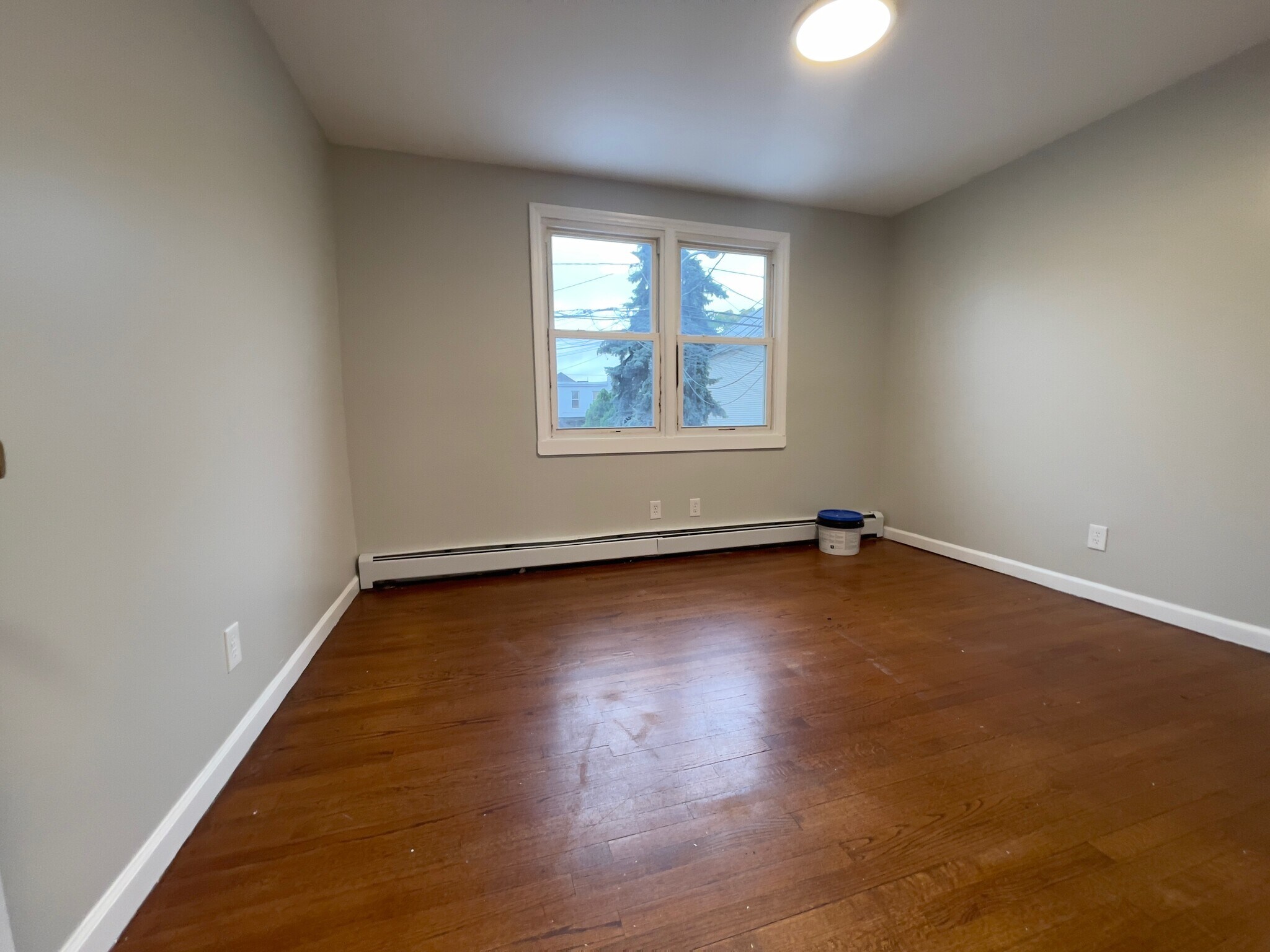 196 Lembeck Ave 1L - 188 Lembeck Ave