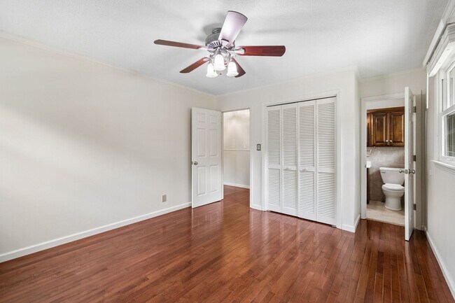 Building Photo - Pet Friendly Four Bedroom with Basement!
