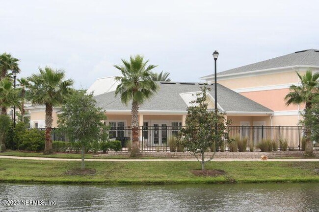 Building Photo - 4908 Key Lime Dr