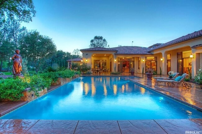 Building Photo - 6100 Terracina Ct