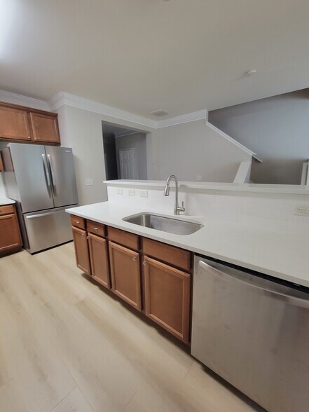 Building Photo - 3976 Carlinswood Way
