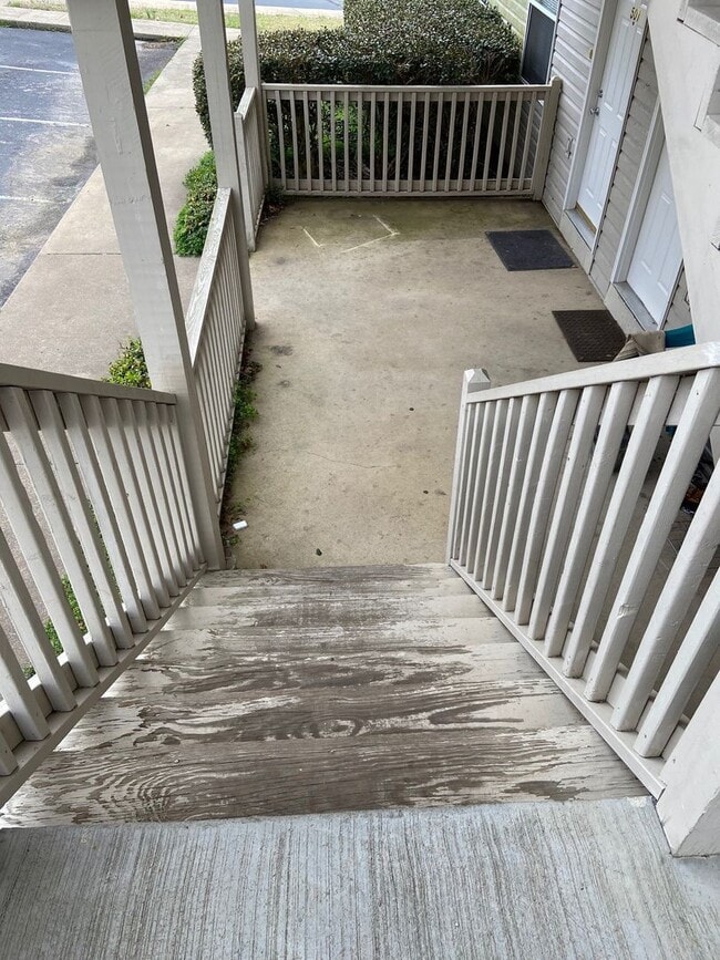 Building Photo - Apartment in Branson East, Kirbyville