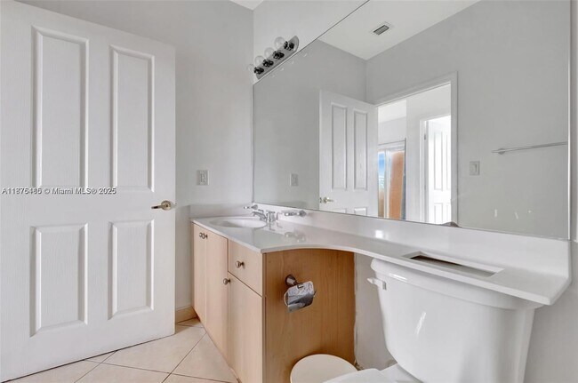 Building Photo - 2280 SW 32nd Ave