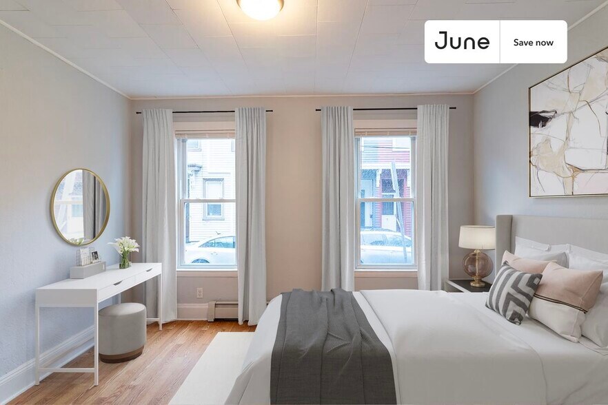 Building Photo - 6 7th St