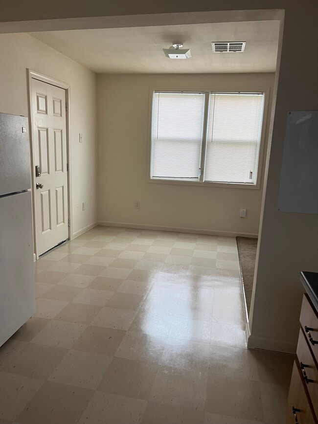 Building Photo - 8094 LA-23