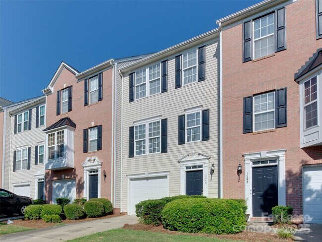 Building Photo - 10249 Garrett Grigg Rd