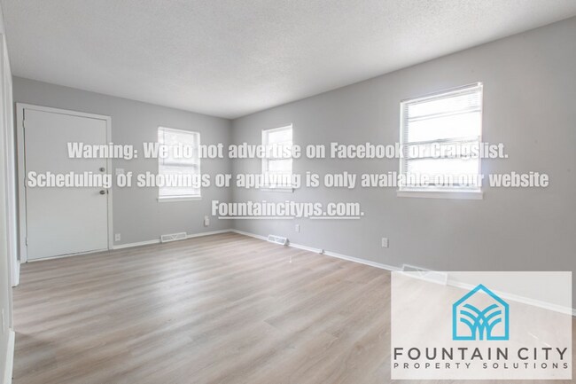 Building Photo - 4431-4437 Northeast Winn Road