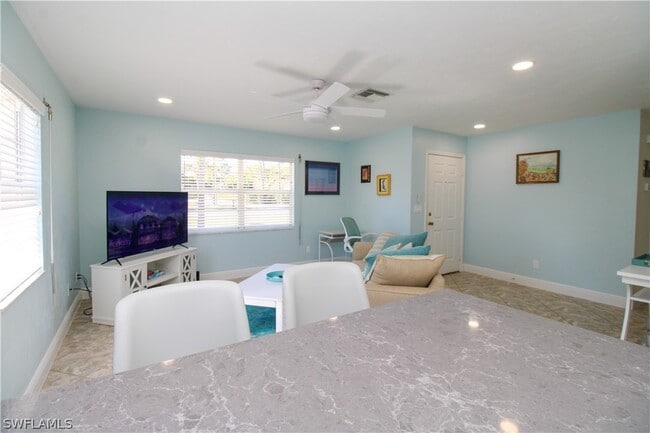 Building Photo - 516 Gordonia Rd