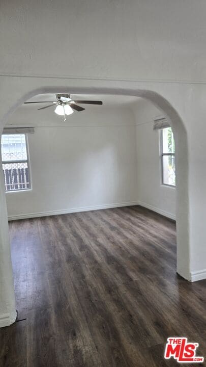 Building Photo - 1511 Reeves St