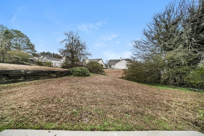 Building Photo - 1001 Maple Leaf Ridge