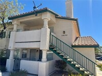 Building Photo - 1400 Oak Rock Dr