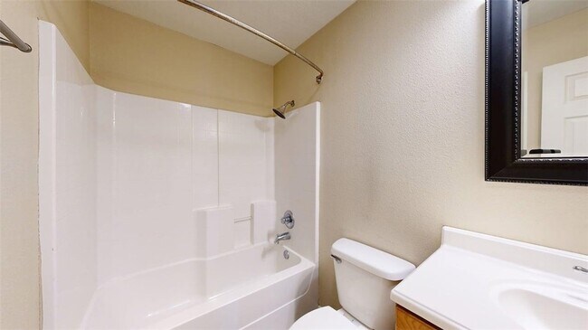 Building Photo - 1724 Boardwalk Ct