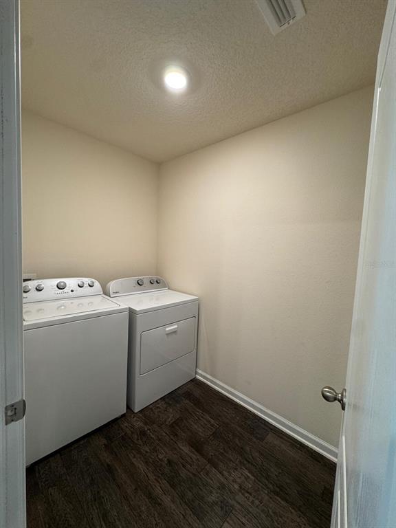 Building Photo - 920 Riley Rd