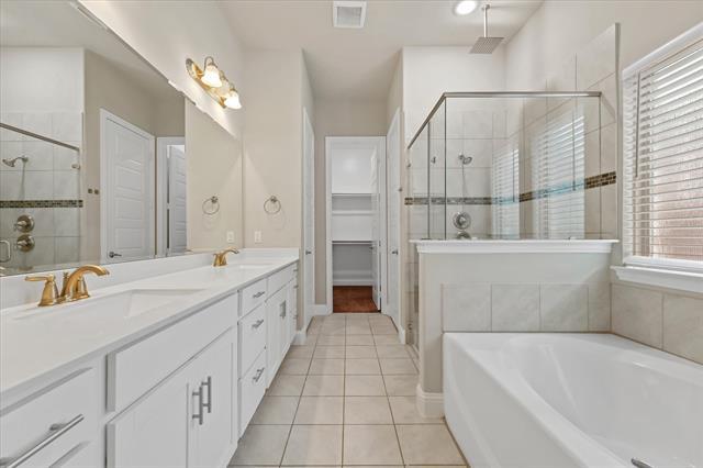 Building Photo - 8015 Sunflower Ln