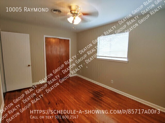 Building Photo - 10005 Raymond-