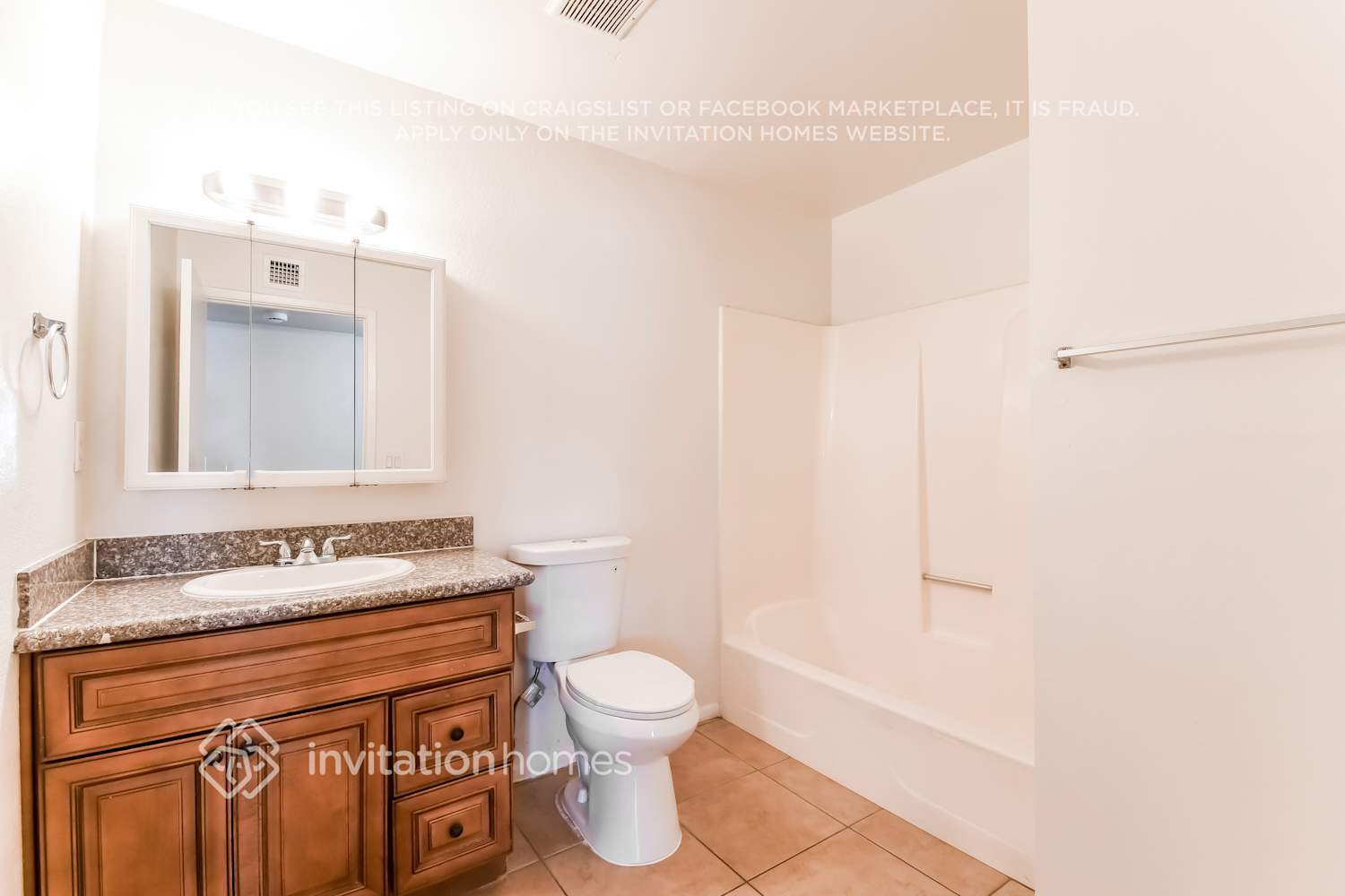 Building Photo - 817 N 95th St