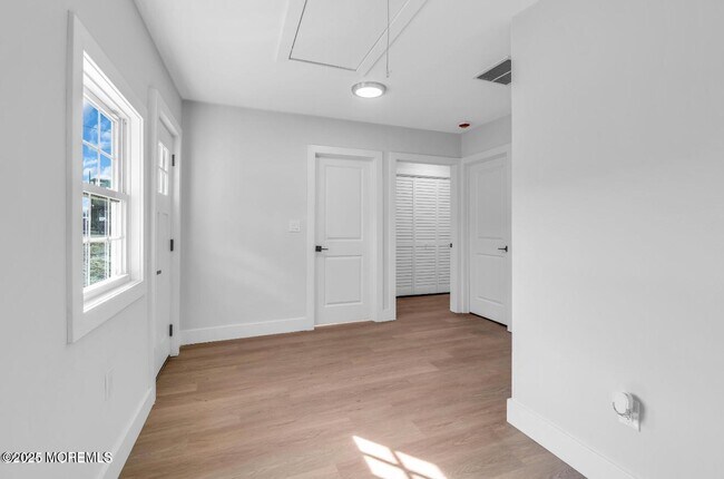 Building Photo - 23A Stoney Hill Rd