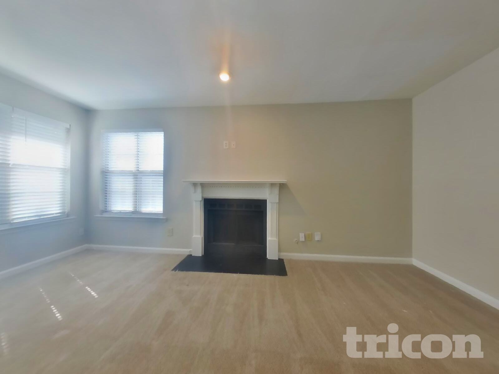 Building Photo - 2055 Towne Manor Dr NW