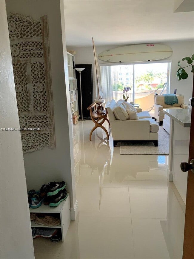 Building Photo - 8400 Byron Ave