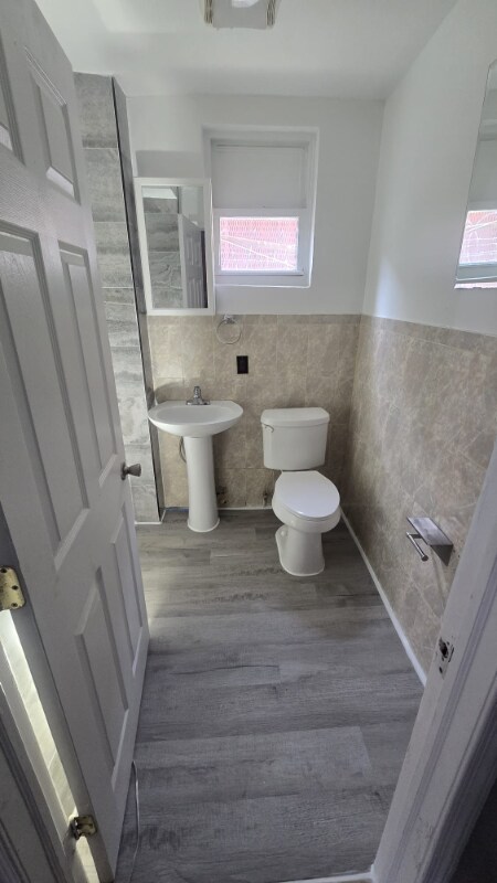 Building Photo - 386 Park Ave