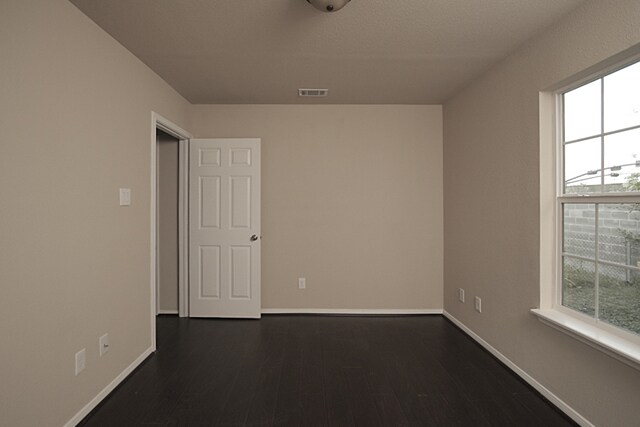 Building Photo - Homes For Rent In TX: Texas City 77590 – 9th Ave N 2BR