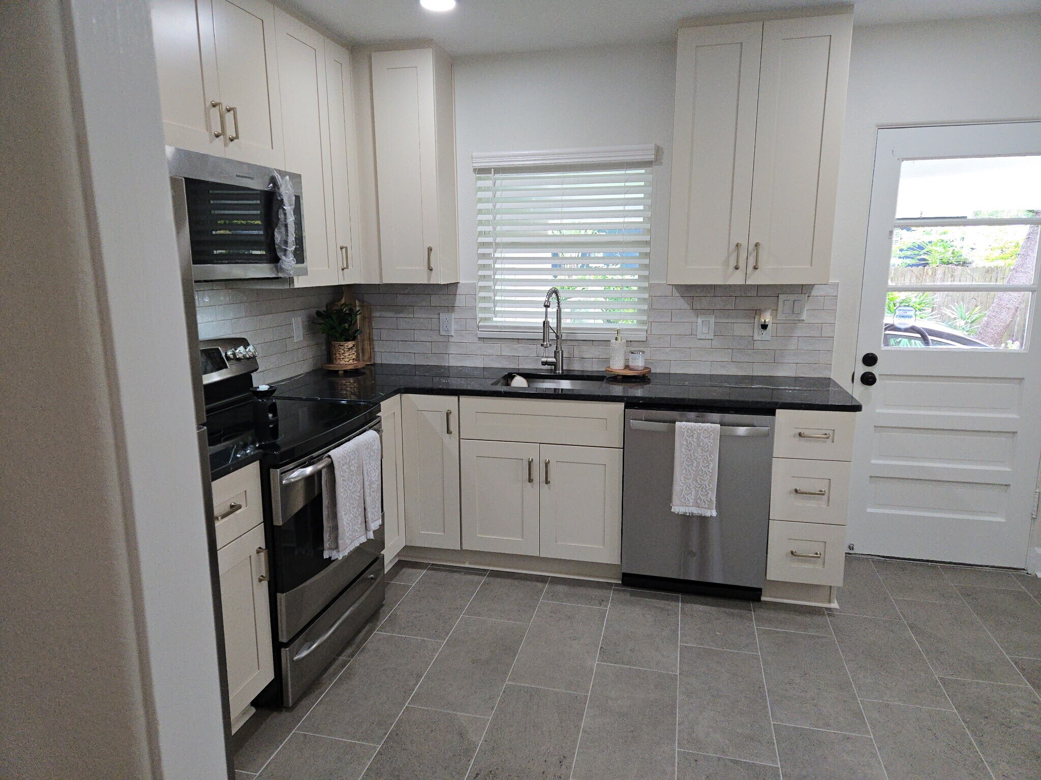 Building Photo - 3505 Midiron Dr