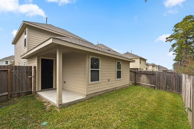 Building Photo - 21922 Grand Majestic Dr