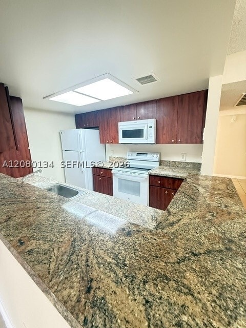 Building Photo - 8335 Coral Lake Dr