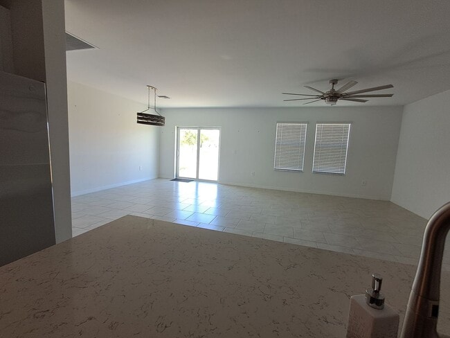 Building Photo - 12232 Amber Waves Rd