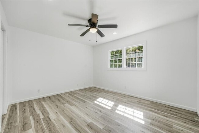 Building Photo - 3920 Wedgefield Cir