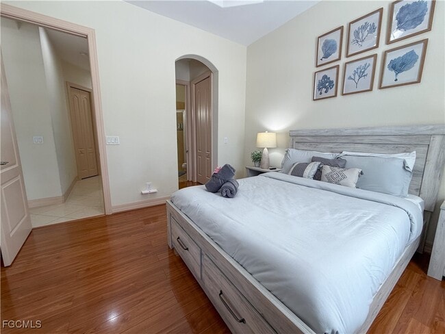 Building Photo - 2501 SE 19th Pl