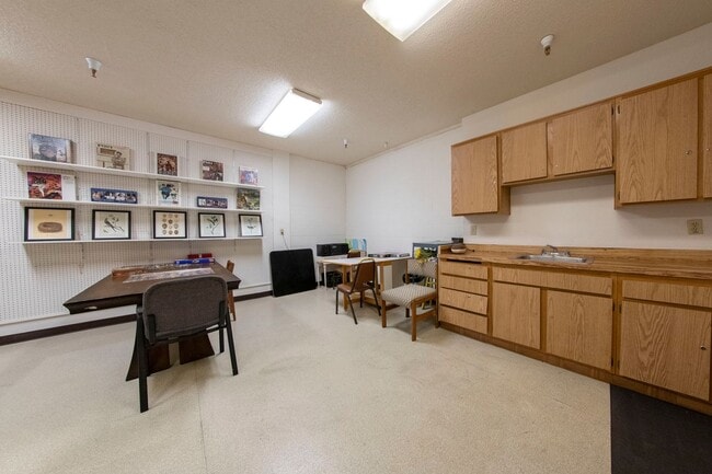 Building Photo - 1BR/1BA North Park Condo - 55+ Community, ...