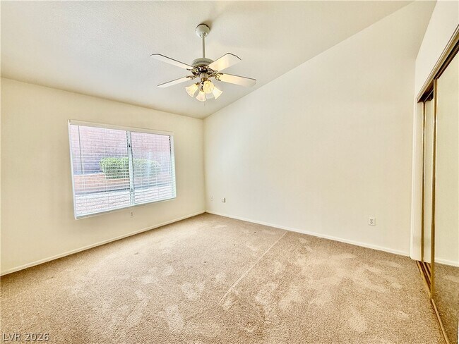 Building Photo - 2821 Byron Dr