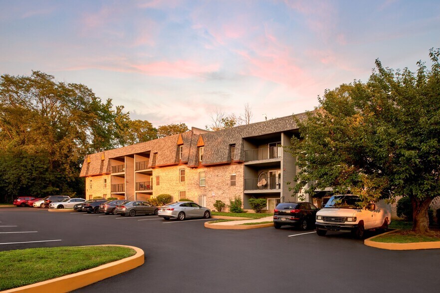 Building Photo - 2203 Melson Rd