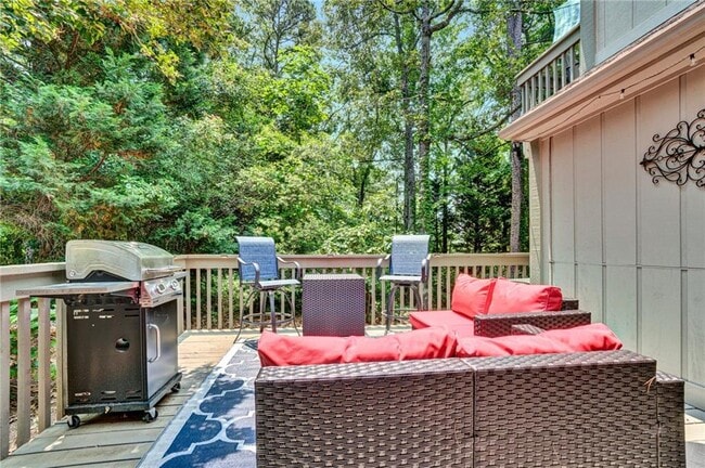 Building Photo - 606 Safe Harbor Cir
