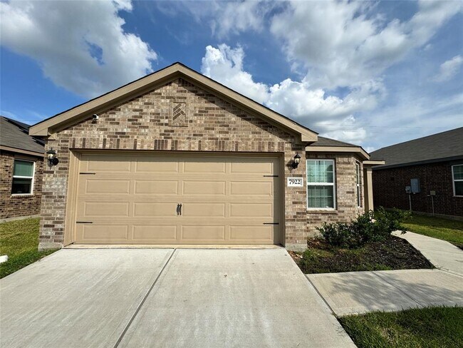 Building Photo - 7922 Vacek Meadows Loop