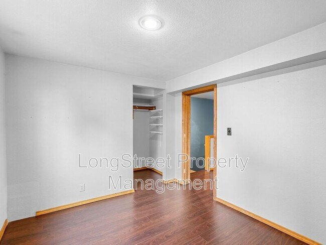 Building Photo - 15926 SW Hampshire Terrace