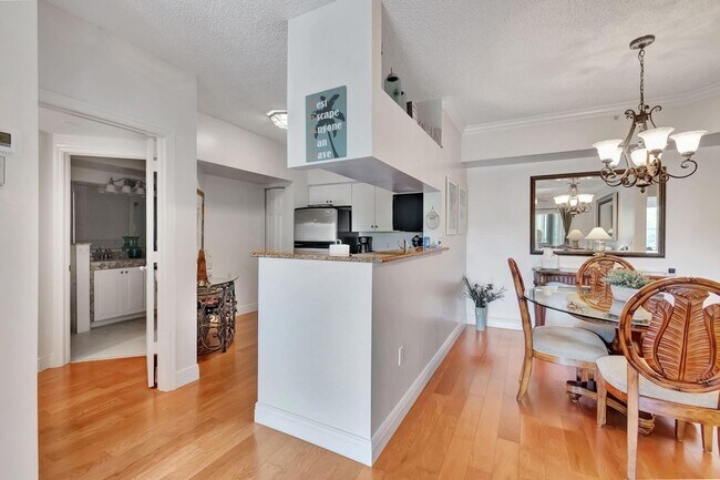 Building Photo - 3317 Tuscany Way