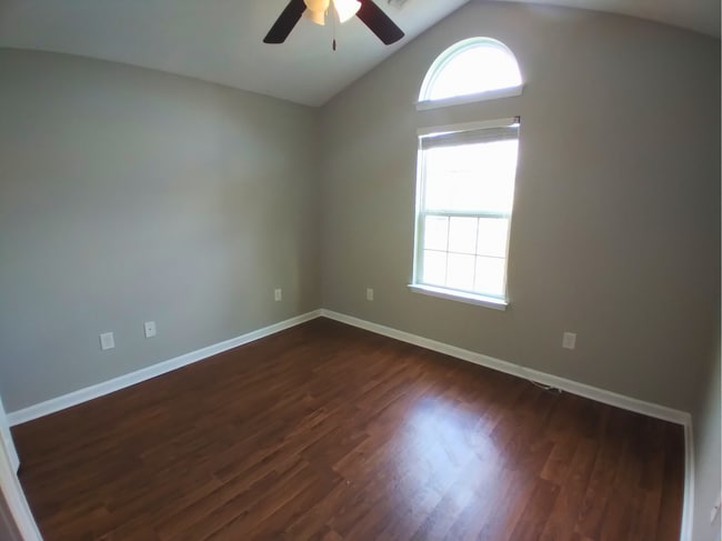 Building Photo - Available Soon - Three-Bedroom, Two-Bath, Pet Friendly Home at Woodland Park in Murrells Inlet!