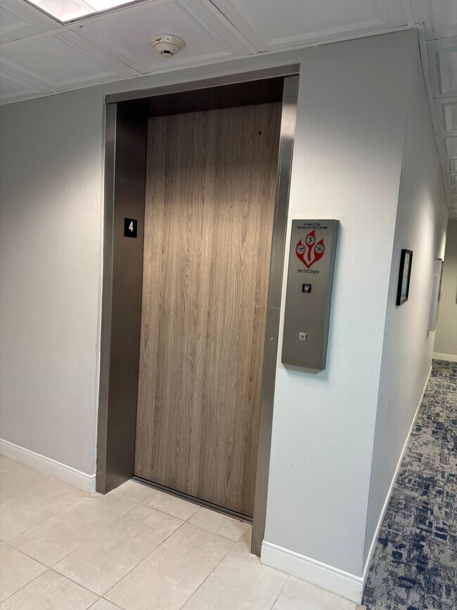 Building Photo - 799 Jeffery St