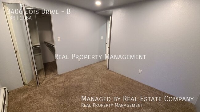 Building Photo - 3406 Lois Dr