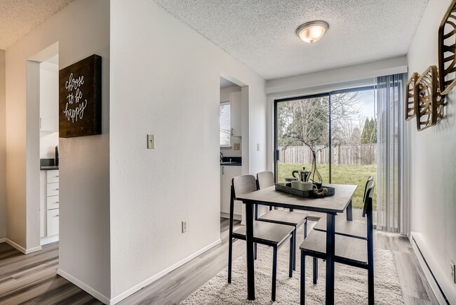 Building Photo - Odona Homes | Spacious 2-Bedroom Residence at 2602 J Street, Auburn