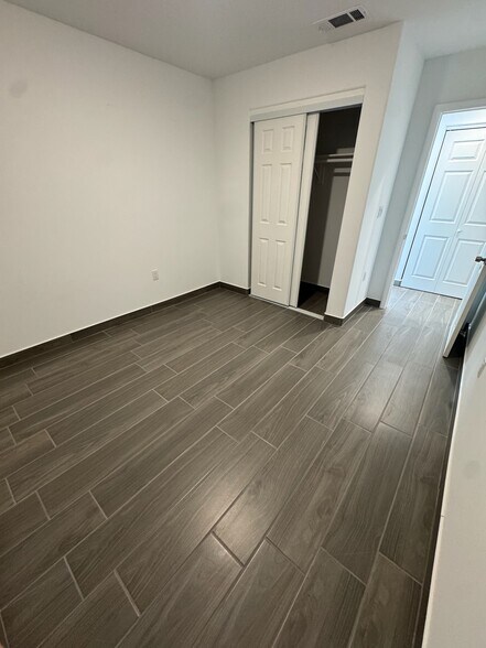 Bedroom #1 - 1128 Jefferson St