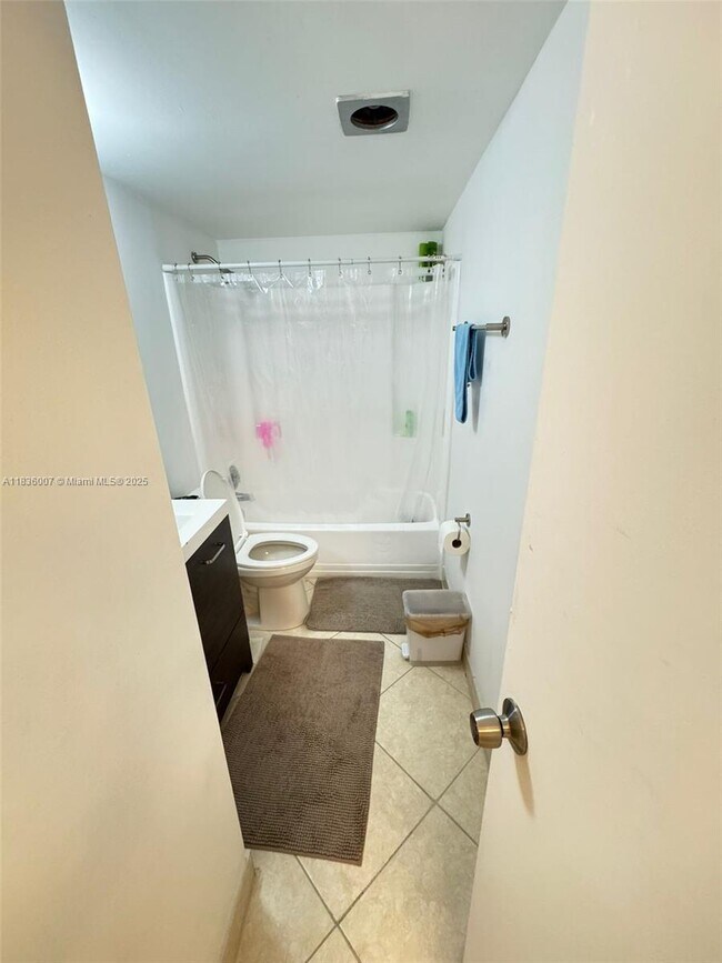 Building Photo - 1278 S Military Trail