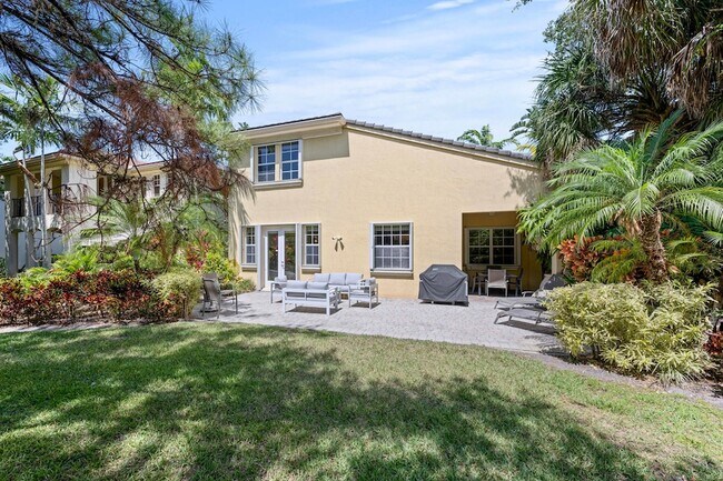 Building Photo - 1043 Vintner Blvd
