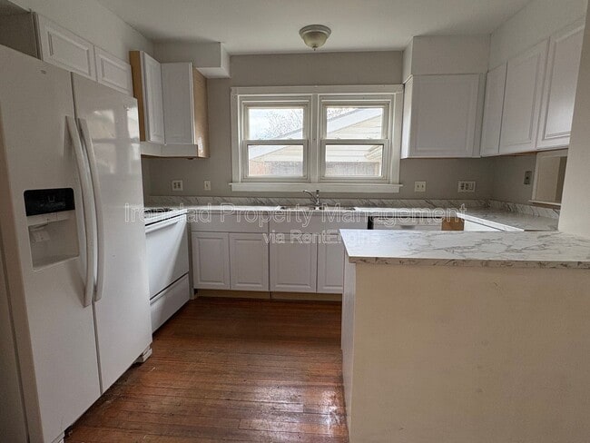 Building Photo - 15 Omo St