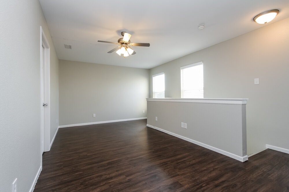 Building Photo - 1410 Dowell St