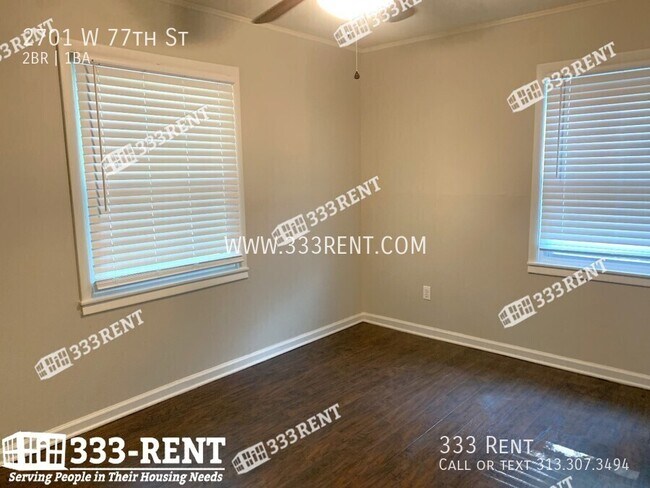 Building Photo - 2701 W 77th St