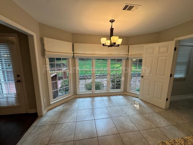 Building Photo - 3250 Hopewell Chase Dr
